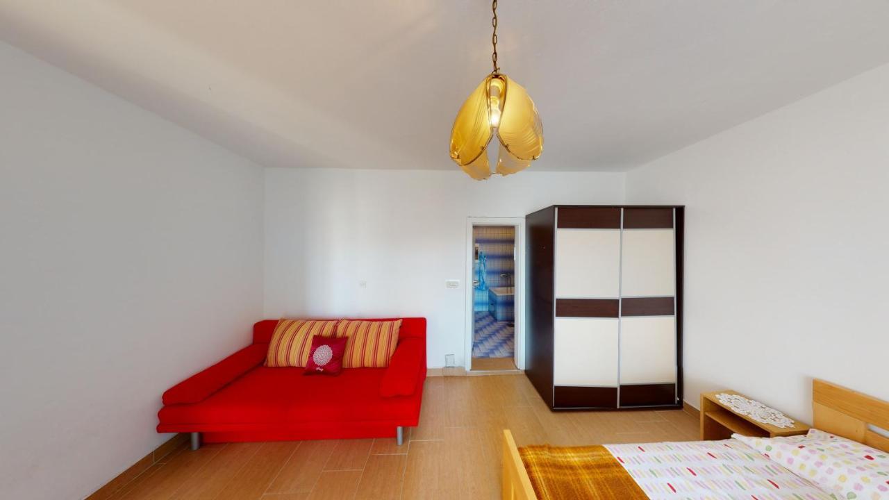 ميتغنا Apartments Riva المظهر الخارجي الصورة