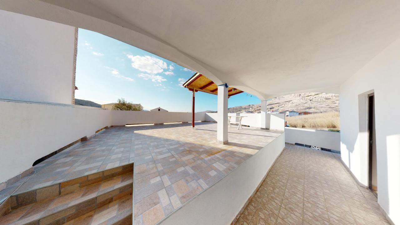 ميتغنا Apartments Riva المظهر الخارجي الصورة